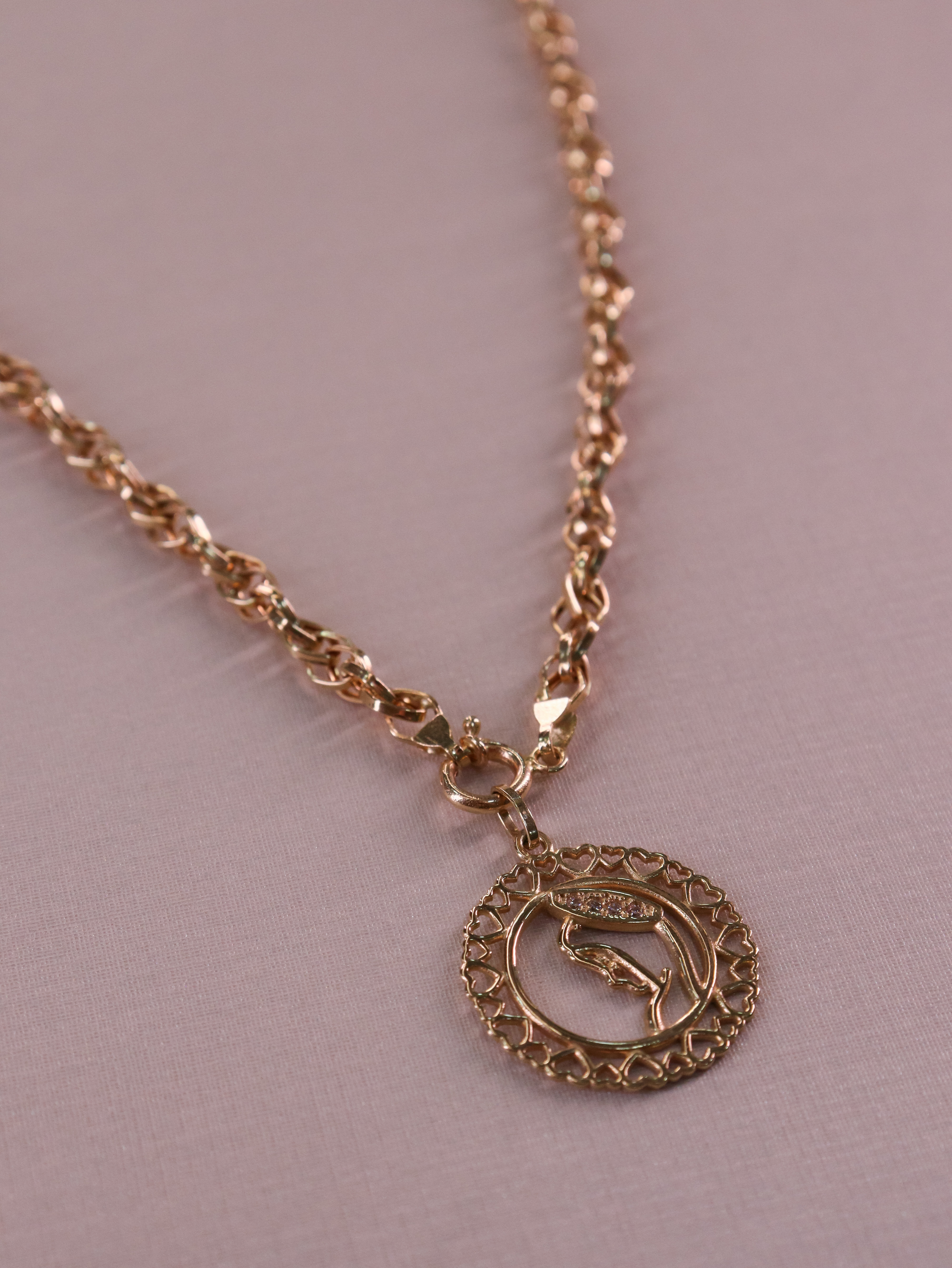 Colar de ouro com certificado de autenticidade